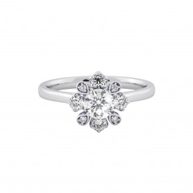Traditional Diamond Engagement Ring 