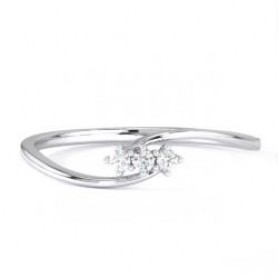 Three Stone  Casual Diamond Ring 