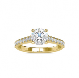 Traditional Diamond Engagement Ring 