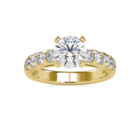 Traditional Diamond  Engagement Ring 