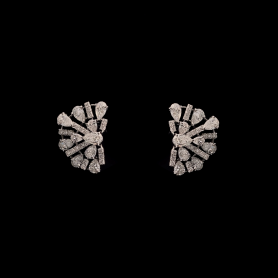 Lab grown Diamond Earrings Pear/Round Brilliant Cut